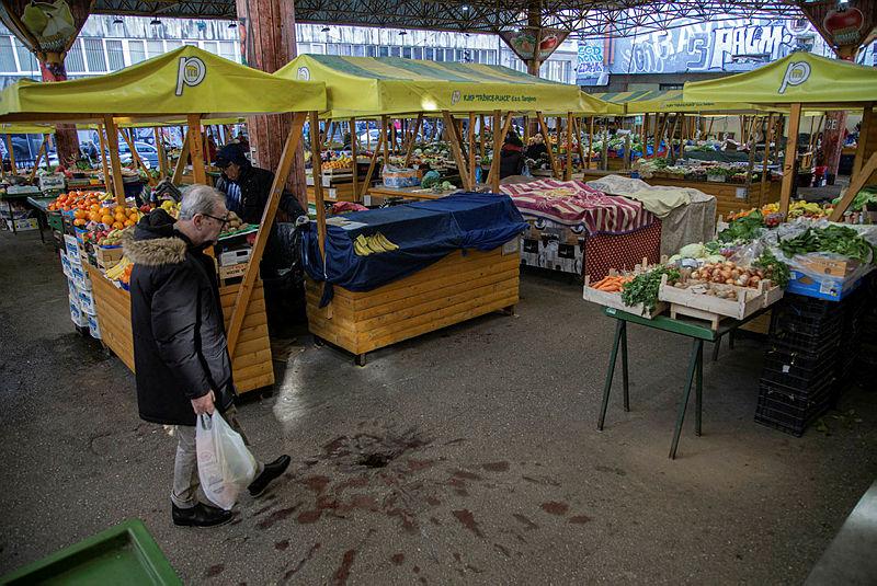Napad pod lažno zastavo in načrtna provokacija: trideseta obletnica napada na tržnico Markale