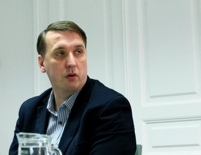 V Mariboru hišne preiskave, neuradno pri Fištravčevemu svetovalcu