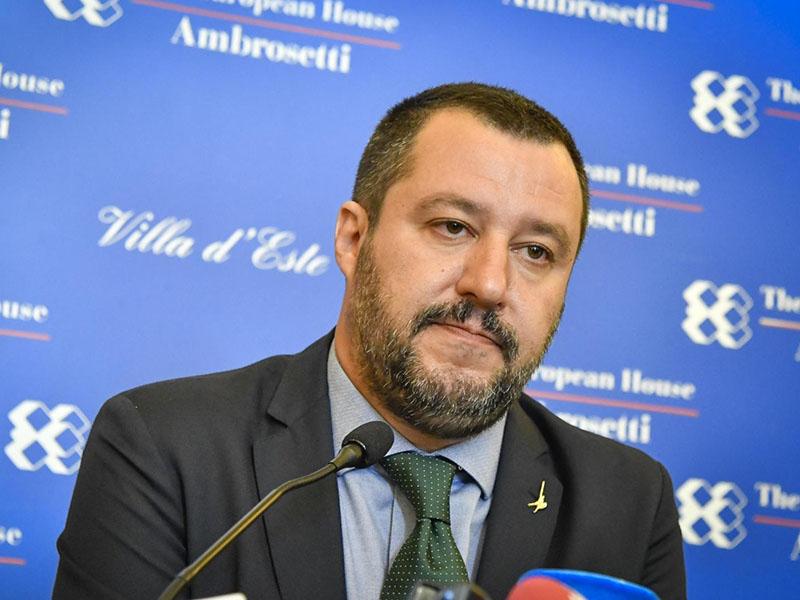 Salvini posvaril Bruselj pred morebitno uvedbo sankcij zaradi proračuna