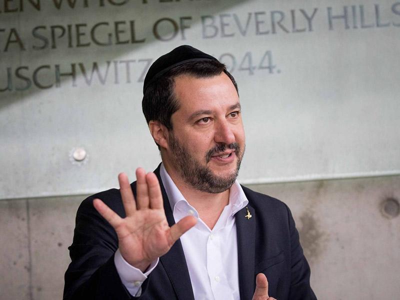 Ali bo notranji minister Salvini obtožen ugrabitve migrantov?