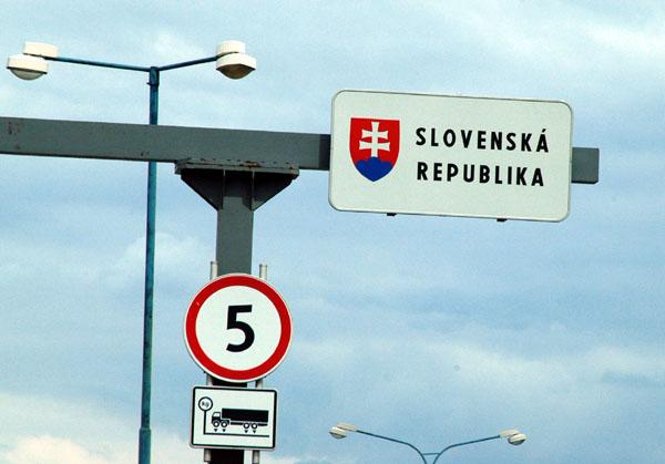 Avstrija načrtuje okrepljen nadzor tudi na meji s Slovaško