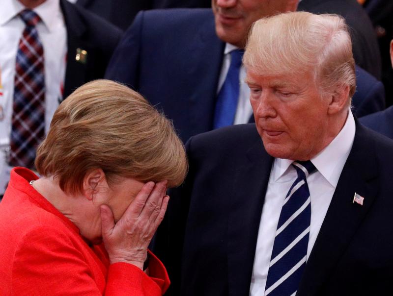 Neizobraženi Trump: Angela Merkel mu je morala 11-krat pojasnjevati osnove trgovanja z EU