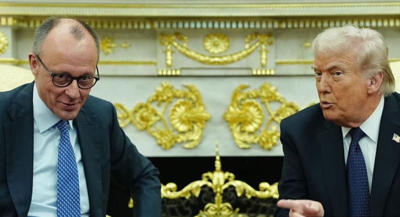 Ameriški analitik: Merz in Trump uporabljata medsebojne težave kot orožje