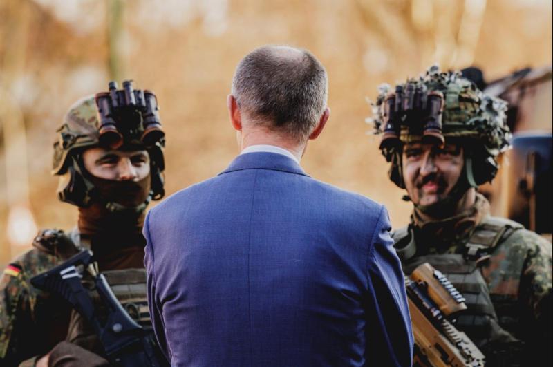 Medvedčuk: Merz se zgleduje po Hitlerju, Nemčija drvi v novo svetovno vojno