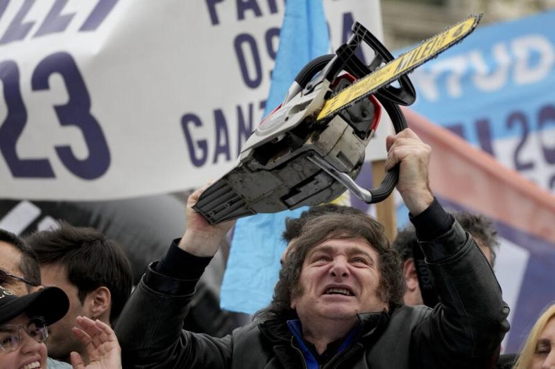 Novoizvoljeni argentinski predsednik ni libertarec, kot se predstavlja, pod površino se skriva - fašist