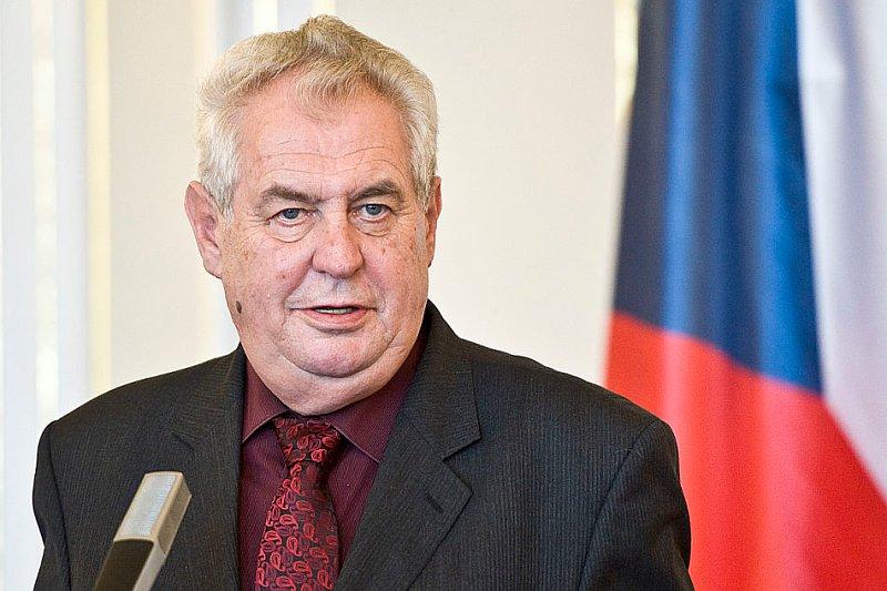Češki predsednik zaradi emigrantske politike EU primerjal z varšavskim paktom