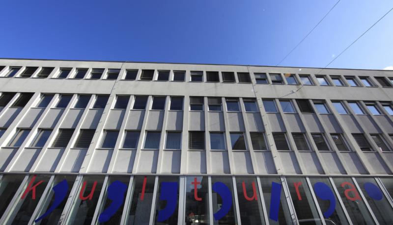 Ministrstvo objavilo razpisa za direktorja ljubljanske Opere in mariborskega gledališča