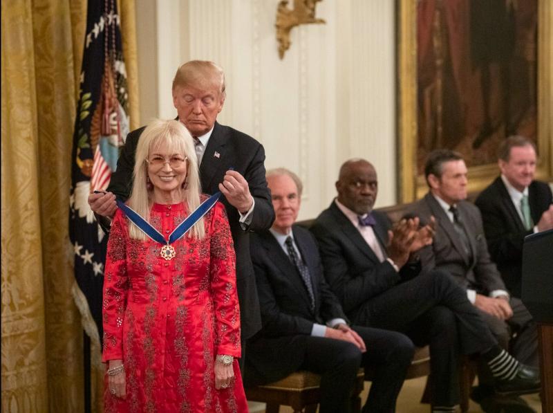 Miriam Adelson: Ženska v ozadju poraza Thomasa Massieja, vzpona Trumpa in prevlade Izraela