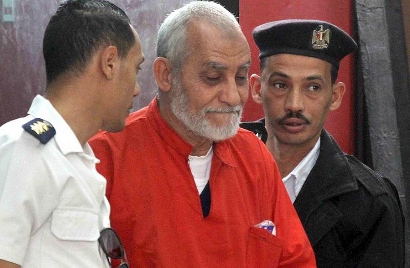 Vodji egiptovske Muslimanske bratovščine dosmrtni zapor