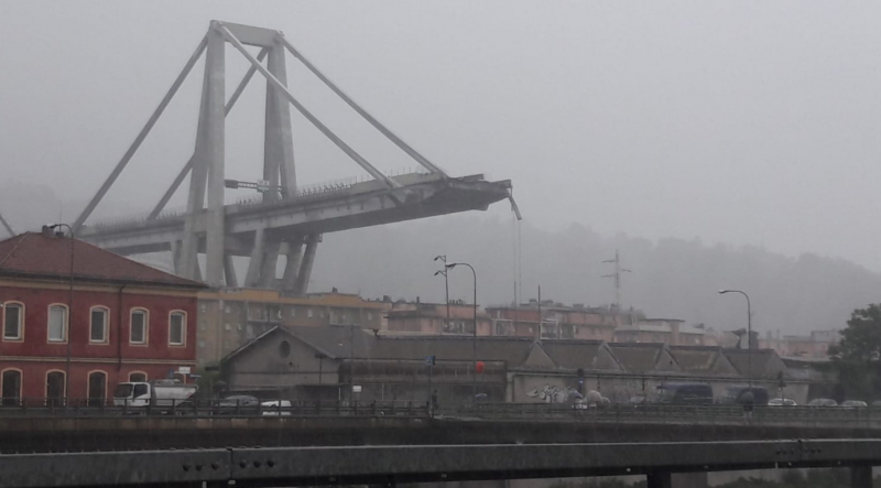 Dva na leto: povprečna hitrost rušenja mostov v Italiji v zadnjem desetletju