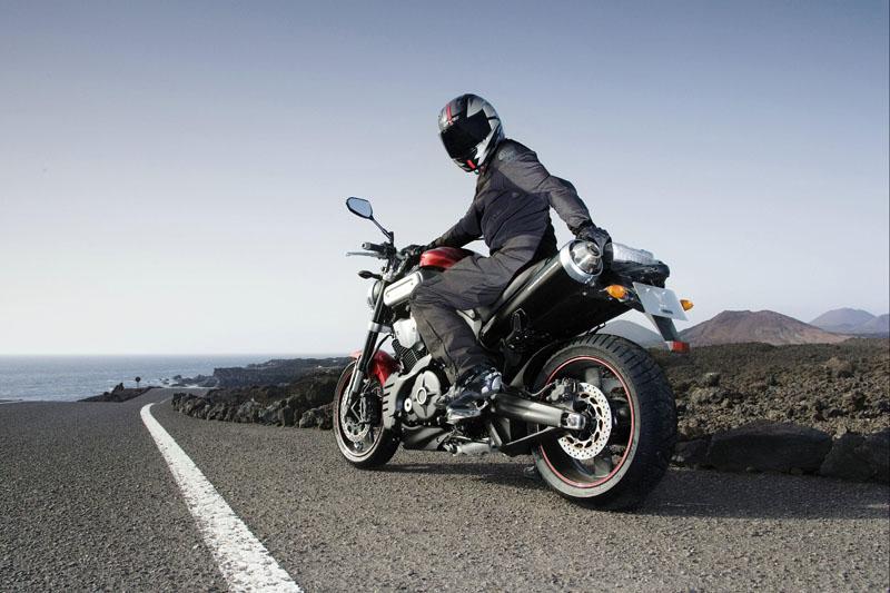 Ob začetku motoristične sezone nacionalna akcija za večjo varnost motoristov