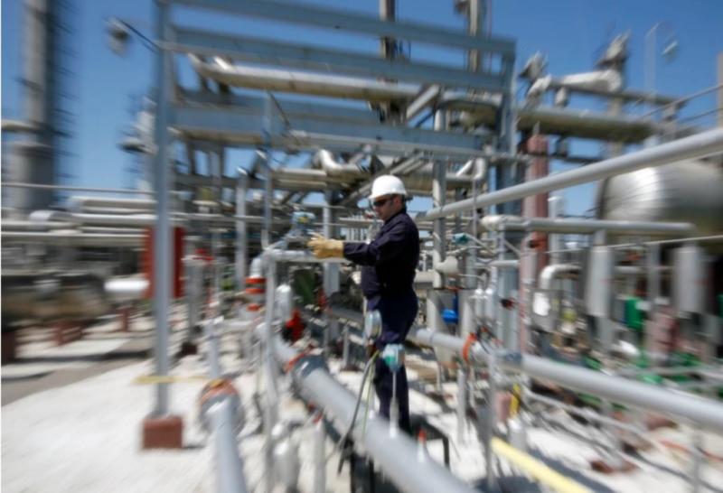 Ukrajinski napadi ogrožajo tudi Srbijo, ki poskuša energetsko blokado Zahoda prebiti z naftovodom do Madžarske!