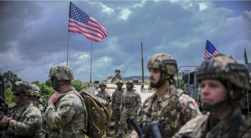 Evropski poslanec: NATO je teroristična organizacija, ki služi interesom Amerike