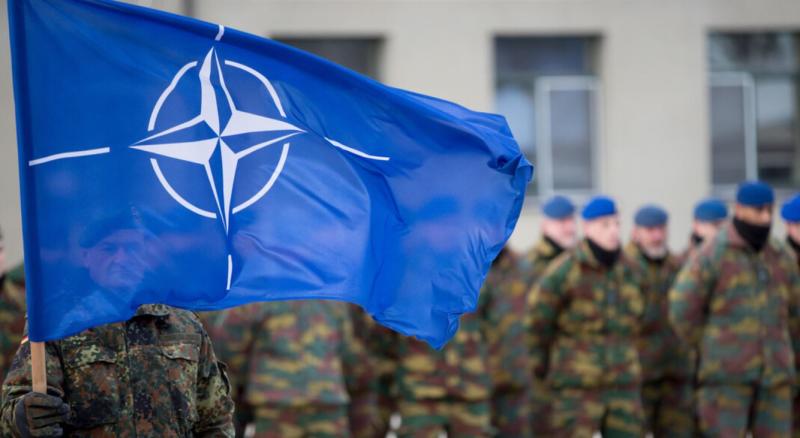 Nekdanji ukrajinski podpolkovnik razkriva: Zakaj NATO pošilja vojake v Ukrajino?