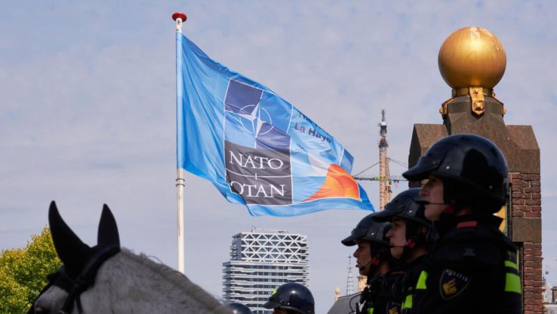 NATO priznal: Obramba ni več le vojaško vprašanje – vsi morajo sodelovati