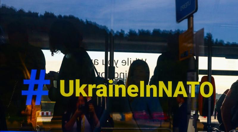 Novo poročilo Nata: Niti besedice o pridružitvi Ukrajine zahodnemu vojaškemu paktu