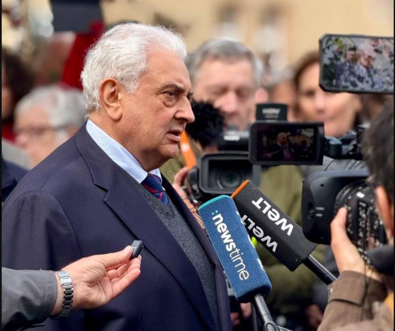 Ruski veleposlanik v Berlinu: Zapustite Kijev, dokler še lahko