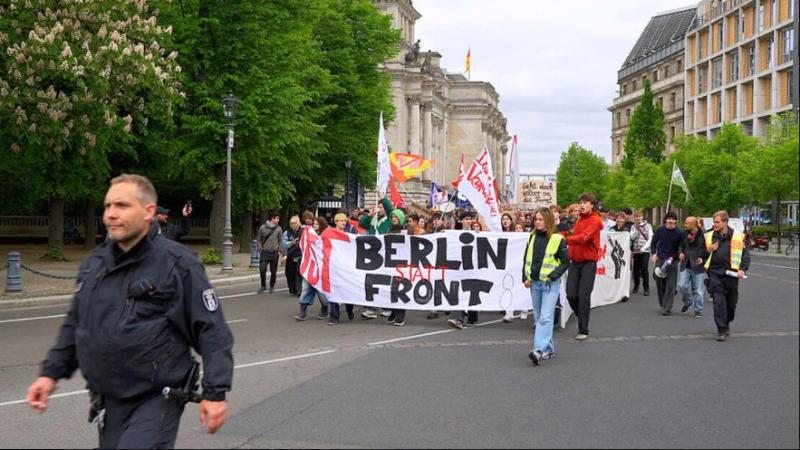 Protesti v Nemčiji: Ne želijo vrnitve obvezne vojaške službe