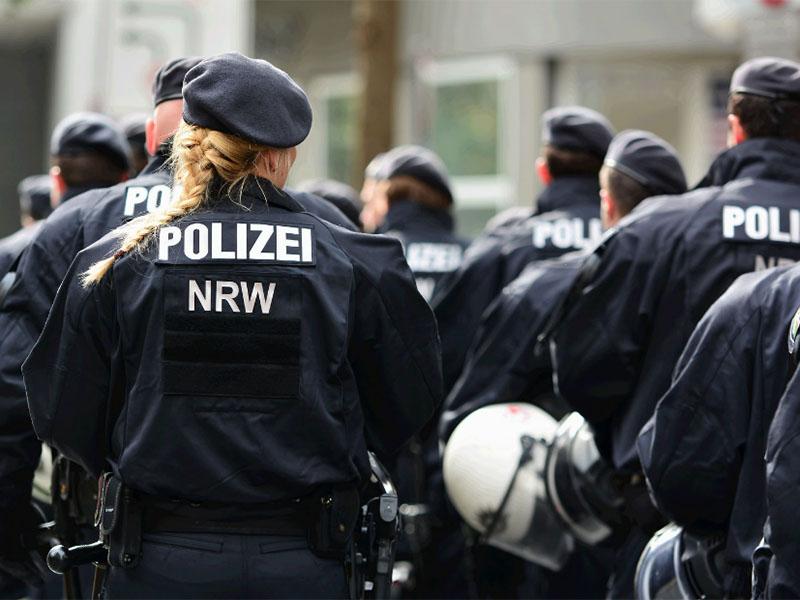 Preiskava domnevne neonacistične mreže znotraj policije v Frankfurtu