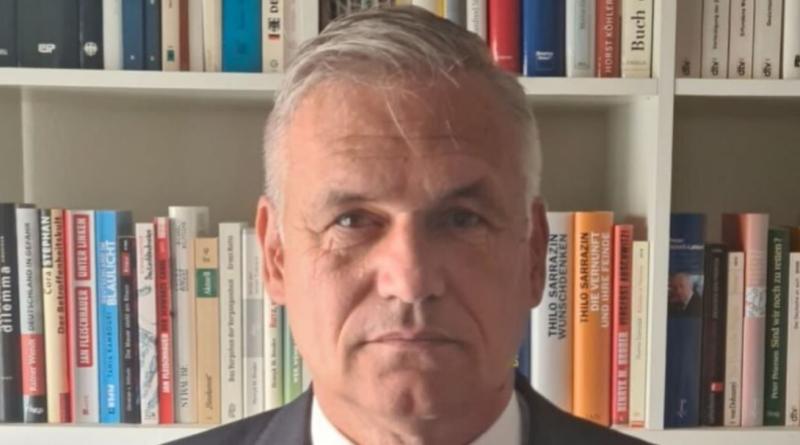 Nemški admiral, poveljnik vojne mornarice, odstavljen zaradi ene same izjave o Putinu: Še enkrat bi storil enako!