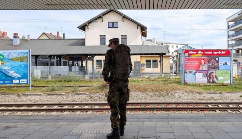 Nemčija predlaga nov model novačenja: Bundeswehr nujno potrebuje 100.000 borcev. Bo Slovenija sledila zgledu?