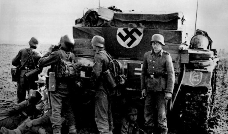 Novo zavezništvo nacistov in banderovcev: Medvedjev o sporazumu Ukrajine z Nemčijo