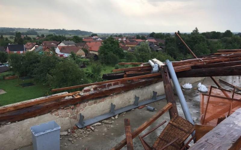 Zaradi razdejanja pouk v začetku septembra ne bo mogoč