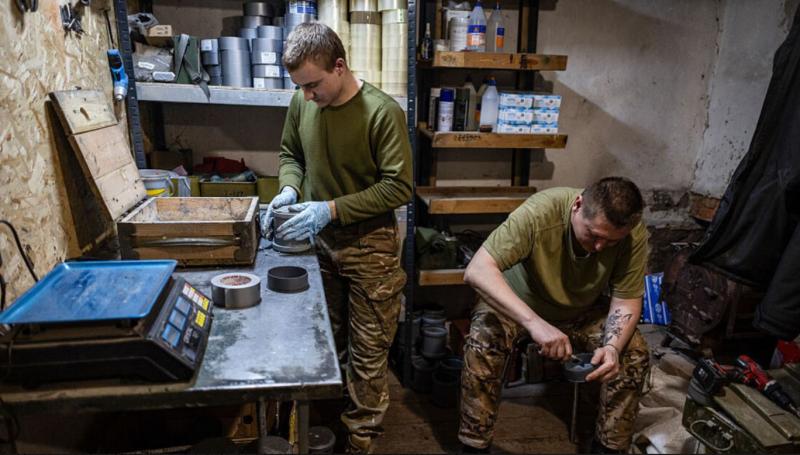 Razkrita nova kriminalna shema Kijeva: Oborožene sile nabavile okvarjene mine