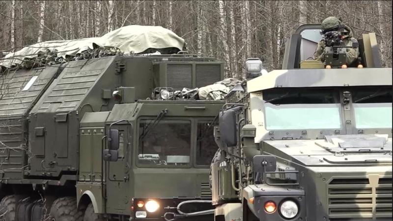 Ruski general: »Orešnik« dela Zahod živčnega, saj nimajo sredstev za odkrivanje ruskih raket