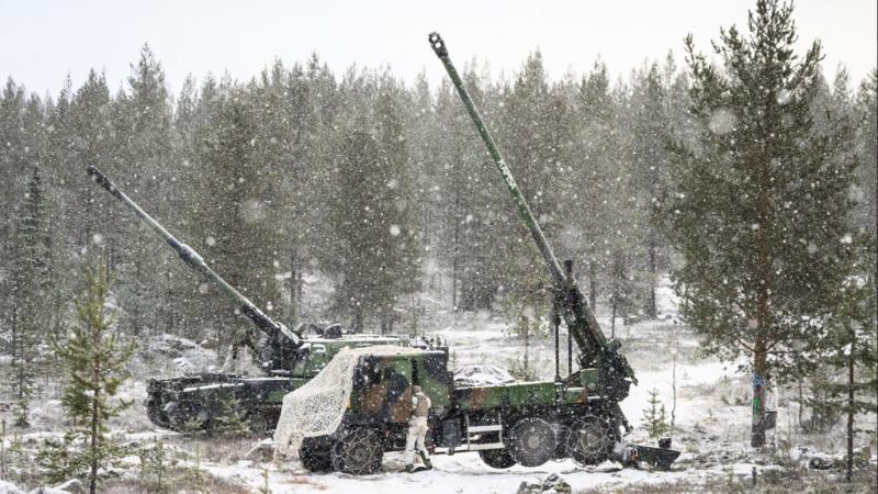 Rutte: Zaloge orožja za Ukrajino v Evropi so izčrpane