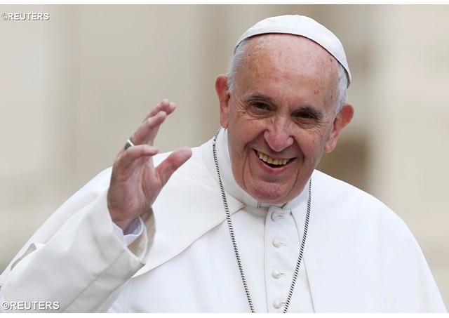 Kristjani praznujejo veliko noč, papež bo podelil blagoslov mestu in svetu