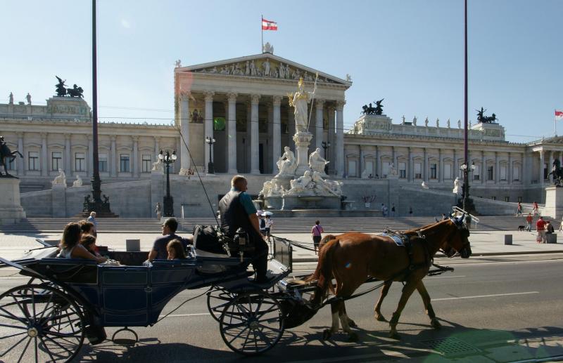 Avstrija razglasila podnebne izredne razmere, boj proti posledicam prva naloga vlade