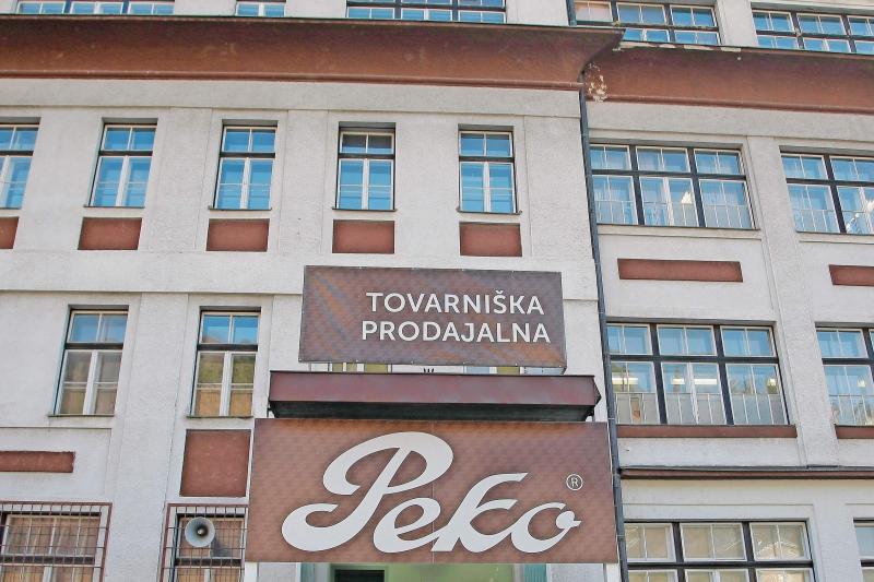 Januarja še en poskus prodaje Pekove blagovne znamke