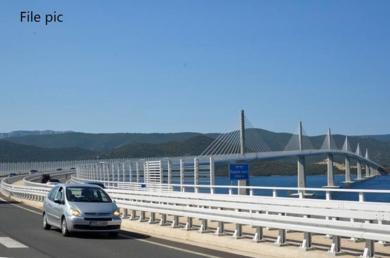 Hrvaška: Začel se je projekt izgradnje hitre ceste, ki ga izvaja kitajsko podjetje, hrvaški minister pohvalil CRBC