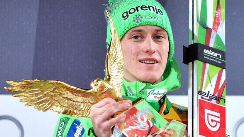 Slovenski skakalci v Planici pilijo formo za olimpijsko sezono
