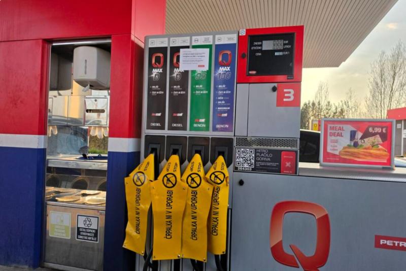 Čas za obtožnice in antimonopolno razbitje Petrola: »Slovenija je prva država EU, ki je uvedla racioniranje goriva!«