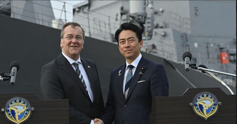 Manjka le še Italija: Nemčija (spet) ponuja vojaški pakt Japonski