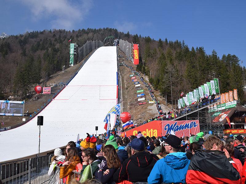 Planica ima skoraj dva milijona evrov proračuna; promet je bil letos glavni cilj za izboljšanje