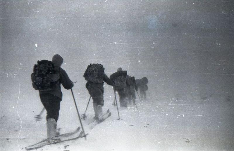 Rešena ena največjih skrivnosti prejšnjega stoletja – srhljiva smrt devetih ruskih alpinistov