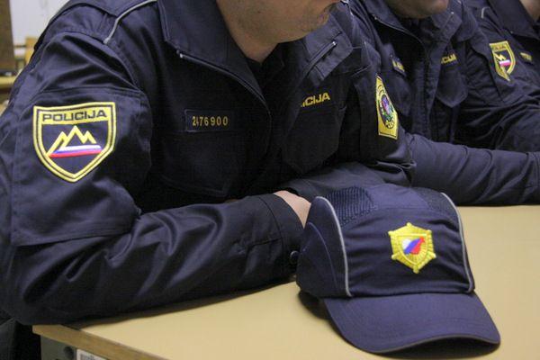 V silvestrski noči za varnost skrbelo 750 policistov