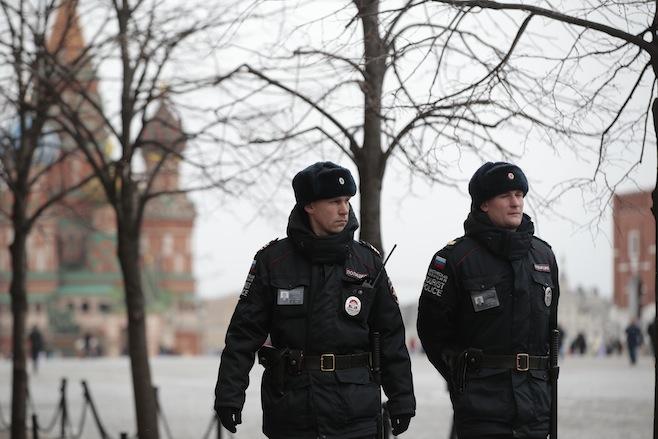 V Moskvi zaradi groženj z bombami evakuirali več tisoč ljudi