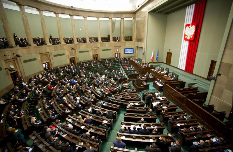 Varšava zavrnila priporočila Bruslja glede ustavnih sprememb