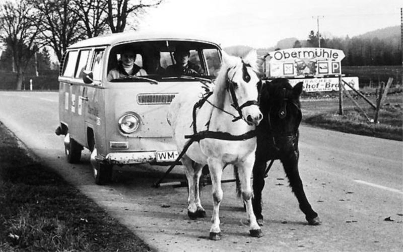 Opozorilo iz Londona: Velika Britanija bi lahko zaradi krize na Bližnjem vzhodu omejila prodajo goriva