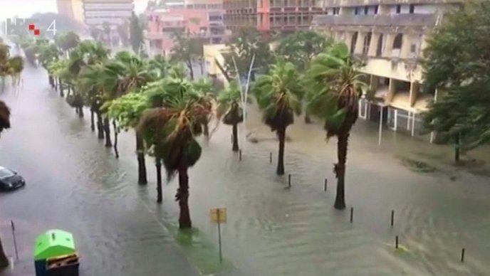 Tri mesece po orkanu skoraj polovica Portorika še brez elektrike