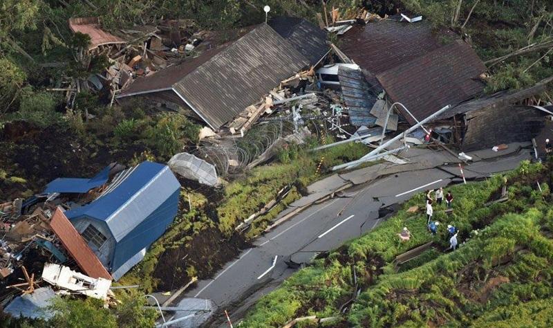 Na severu Japonske dve smrtni žrtvi zaradi potresa