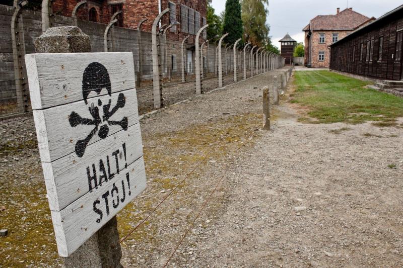 Poljski zakon o označevanju nacističnih taborišč sporen tudi za ZDA