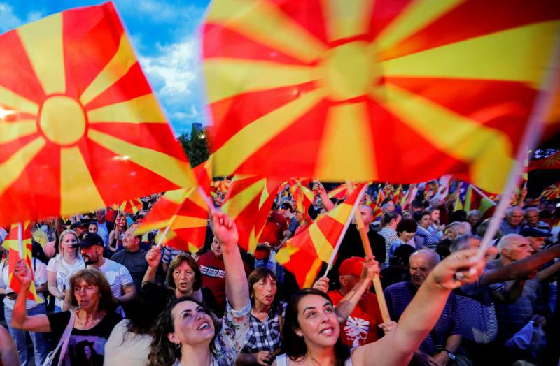 Makedonci ne želijo postati Bolgari: »Ne potrebujemo Evrope, če se moramo asimilirati!«