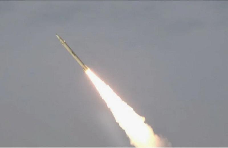 Jemenski Hutiji: Izrael smo napadli s hipersonično raketo, ustavljen je bil promet na Ben Gurionu