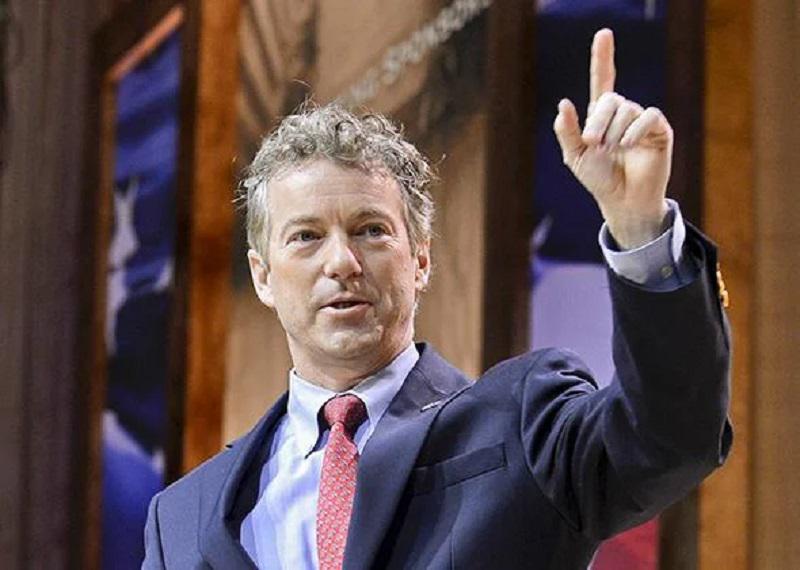 Uporniški senator Rand Paul v ameriškem kongresu blokiral paket pomoči Ukrajini v vrednosti 40 milijard dolarjev