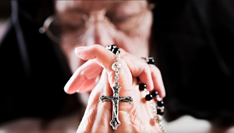 Maščevanje redovnic: Vatikan jih pregnal v dom za ostarele, one zasedle samostan v Avstriji